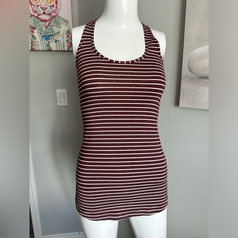 Lululemon CRB Tank Sz 4
